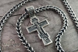 Silver chain and cross, фото